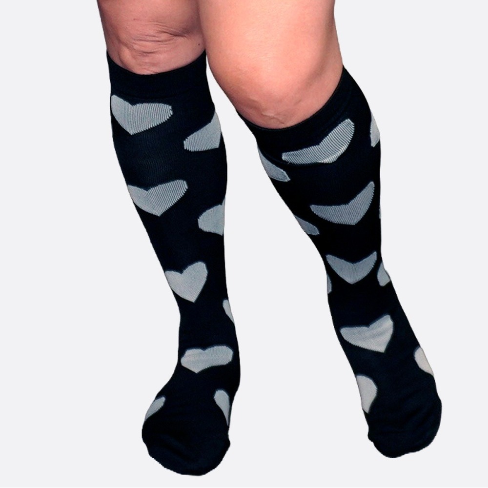 Black Heart Compression Socks L–XL Plus‎ Size Cute Travel Support